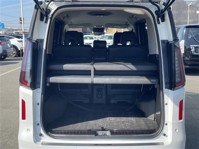 セレナ マルチベッド　ｅ－パワーＨＷＳ　Ｖ　メーカーＯＰ１２インチナビ　リアマルチべッド　アラウンドビューモニター　両側パワースライドドア　デジタルインナーミラー　シートヒーター　ステアリングヒーター　ＥＴＣ　Ｂｌｕｅｔｏｏｔｈ接続　フルセグ（32枚目）