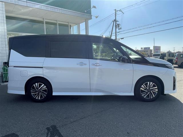 セレナ マルチベッド　ｅ－パワーＨＷＳ　Ｖ　メーカーＯＰ１２インチナビ　リアマルチべッド　アラウンドビューモニター　両側パワースライドドア　デジタルインナーミラー　シートヒーター　ステアリングヒーター　ＥＴＣ　Ｂｌｕｅｔｏｏｔｈ接続　フルセグ（37枚目）