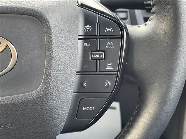 プリウス Ｚ　純正１２．３インチディスプレイオーディオ　追従クルコン　前方ドラレコ　９インチＡＷ　テ゛シ゛タルインナミラー　パノラマビュー　ＢＴ　ＴｙｐｅＣ接続　レザー　オートハイビーム　ビルトインＥＴＣ２．０（9枚目）