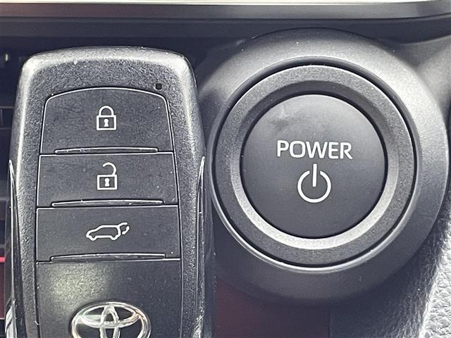 プリウス Ｚ　純正１２．３インチディスプレイオーディオ　追従クルコン　前方ドラレコ　９インチＡＷ　テ゛シ゛タルインナミラー　パノラマビュー　ＢＴ　ＴｙｐｅＣ接続　レザー　オートハイビーム　ビルトインＥＴＣ２．０（13枚目）