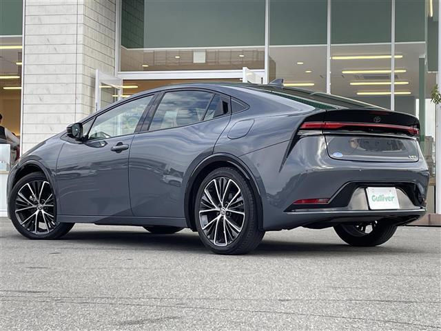 プリウス Ｚ　純正１２．３インチディスプレイオーディオ　追従クルコン　前方ドラレコ　９インチＡＷ　テ゛シ゛タルインナミラー　パノラマビュー　ＢＴ　ＴｙｐｅＣ接続　レザー　オートハイビーム　ビルトインＥＴＣ２．０（43枚目）