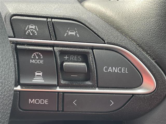 ヴォクシー Ｓ－Ｚ　純正８インチディスプレイオーディオ　両側パワースライド　　前後ドライブレコーダー　追従クルコン　バックカメラ　電動リアゲート　ＢＳＭ　ハンズフリードア　フルセグ　フリップダウンモニター　ＥＴＣ（11枚目）