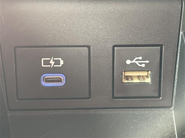 ヴォクシー Ｓ－Ｚ　純正８インチディスプレイオーディオ　両側パワースライド　　前後ドライブレコーダー　追従クルコン　バックカメラ　電動リアゲート　ＢＳＭ　ハンズフリードア　フルセグ　フリップダウンモニター　ＥＴＣ（23枚目）