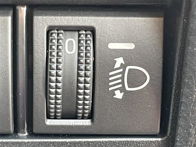 ヴォクシー Ｓ－Ｚ　純正８インチディスプレイオーディオ　両側パワースライド　　前後ドライブレコーダー　追従クルコン　バックカメラ　電動リアゲート　ＢＳＭ　ハンズフリードア　フルセグ　フリップダウンモニター　ＥＴＣ（25枚目）