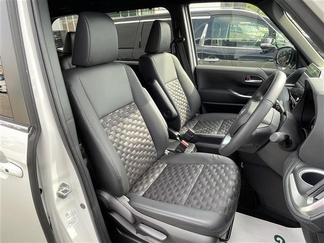 ヴォクシー Ｓ－Ｚ　純正８インチディスプレイオーディオ　両側パワースライド　　前後ドライブレコーダー　追従クルコン　バックカメラ　電動リアゲート　ＢＳＭ　ハンズフリードア　フルセグ　フリップダウンモニター　ＥＴＣ（26枚目）