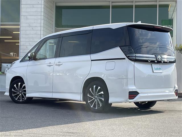 ヴォクシー Ｓ－Ｚ　純正８インチディスプレイオーディオ　両側パワースライド　　前後ドライブレコーダー　追従クルコン　バックカメラ　電動リアゲート　ＢＳＭ　ハンズフリードア　フルセグ　フリップダウンモニター　ＥＴＣ（43枚目）