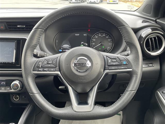 キックス X プロパイロット デジタルインナーミラー 社外メモリナビ Bluetooth接続 アラウンドビューモニター オートマチックハイビーム オートライト LEDヘッドライト ルーフレール ETC 純正AW(6枚目)