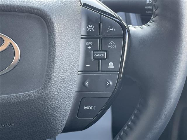 プリウス Z 純正12.3インチナビ デジタルインナーミラー 置き換え充電 パノラマルーフ レーダークルーズコントロール ワイヤレス充電 シートヒーター エアーシート モデリスタフルエアロ ETC 全方位カメラ(11枚目)