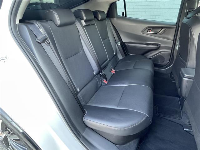 プリウス Z 純正12.3インチナビ デジタルインナーミラー 置き換え充電 パノラマルーフ レーダークルーズコントロール ワイヤレス充電 シートヒーター エアーシート モデリスタフルエアロ ETC 全方位カメラ(27枚目)