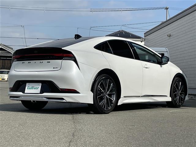 プリウス Z 純正12.3インチナビ デジタルインナーミラー 置き換え充電 パノラマルーフ レーダークルーズコントロール ワイヤレス充電 シートヒーター エアーシート モデリスタフルエアロ ETC 全方位カメラ(34枚目)