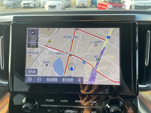 アルファード ２．５Ｓ　Ｃパッケージ　純正ナビ　フルセグ　Ｂｌｕｅｔｏｏｔｈ　ＣＤ／ＤＶＤ　後席モニター　デジタルインナーミラー　モデリスタフルエアロ　ステアリングヒーター　シートメモリー　シートヒーター　エアシート　純正フロアマット（2枚目）