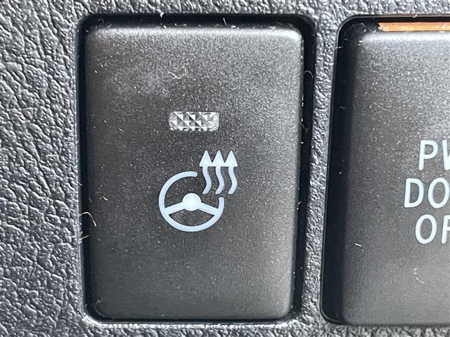 アルファード ２．５Ｓ　Ｃパッケージ　純正ナビ　フルセグ　Ｂｌｕｅｔｏｏｔｈ　ＣＤ／ＤＶＤ　後席モニター　デジタルインナーミラー　モデリスタフルエアロ　ステアリングヒーター　シートメモリー　シートヒーター　エアシート　純正フロアマット（24枚目）