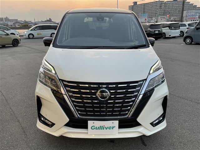 セレナ ハイウェイスター　Ｖ　社外７インチナビ　フルセグ　Ｂｌｕｅｔｏｏｔｈ接続　フリップダウンモニター（ＡＬＰＩＮＥ）　両側パワスラ　プロパイロット　アラウンドビュー　デジタルインナーミラー　ＥＴＣ　追従クルコン　ドアバイザー（36枚目）