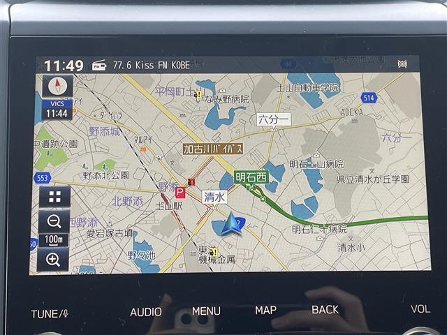 フォレスター アドバンス　純正Ｄ　ｏｐナビ　フルセグ　ＢＴ　ＣＤ／ＤＶＤ／ＢＤ　バック、左サイド、フロントカメラ　デジタルインナーミラー　アイサイト　パワーＢドア　純正ＡＷ付冬タイヤ　ＥＴＣ　全席シートヒーター　ルーフレール（2枚目）