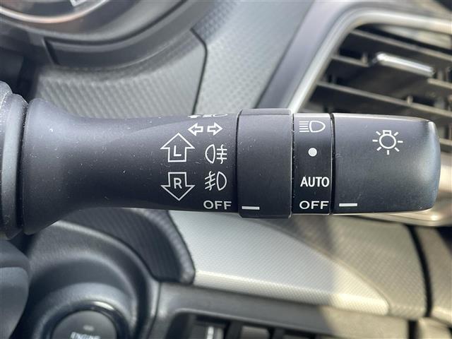 フォレスター アドバンス　純正Ｄ　ｏｐナビ　フルセグ　ＢＴ　ＣＤ／ＤＶＤ／ＢＤ　バック、左サイド、フロントカメラ　デジタルインナーミラー　アイサイト　パワーＢドア　純正ＡＷ付冬タイヤ　ＥＴＣ　全席シートヒーター　ルーフレール（8枚目）