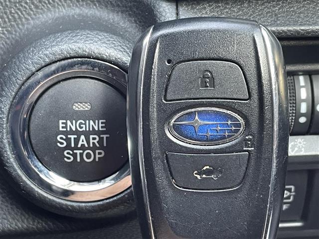 フォレスター アドバンス　純正Ｄ　ｏｐナビ　フルセグ　ＢＴ　ＣＤ／ＤＶＤ／ＢＤ　バック、左サイド、フロントカメラ　デジタルインナーミラー　アイサイト　パワーＢドア　純正ＡＷ付冬タイヤ　ＥＴＣ　全席シートヒーター　ルーフレール（15枚目）