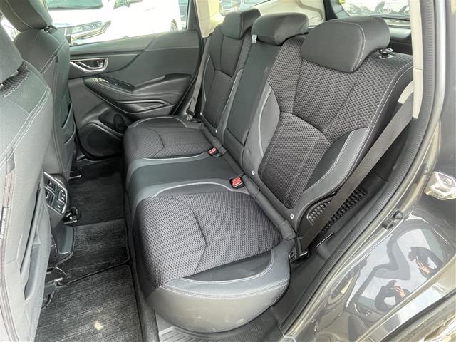 フォレスター アドバンス　純正Ｄ　ｏｐナビ　フルセグ　ＢＴ　ＣＤ／ＤＶＤ／ＢＤ　バック、左サイド、フロントカメラ　デジタルインナーミラー　アイサイト　パワーＢドア　純正ＡＷ付冬タイヤ　ＥＴＣ　全席シートヒーター　ルーフレール（30枚目）