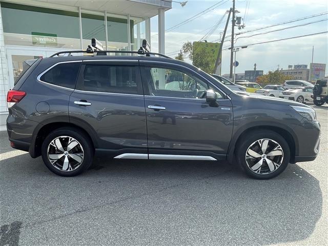 フォレスター アドバンス　純正Ｄ　ｏｐナビ　フルセグ　ＢＴ　ＣＤ／ＤＶＤ／ＢＤ　バック、左サイド、フロントカメラ　デジタルインナーミラー　アイサイト　パワーＢドア　純正ＡＷ付冬タイヤ　ＥＴＣ　全席シートヒーター　ルーフレール（37枚目）