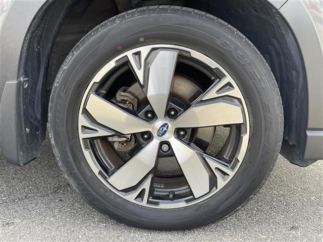 フォレスター アドバンス　純正Ｄ　ｏｐナビ　フルセグ　ＢＴ　ＣＤ／ＤＶＤ／ＢＤ　バック、左サイド、フロントカメラ　デジタルインナーミラー　アイサイト　パワーＢドア　純正ＡＷ付冬タイヤ　ＥＴＣ　全席シートヒーター　ルーフレール（41枚目）