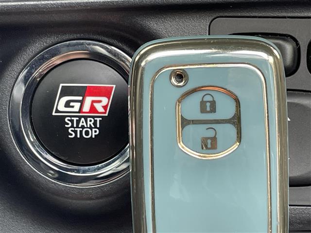 アクア Ｇ　ＧＲスポーツ　純正９インチナビ　Ｂｌｕｅｔｏｏｔｈ接続　フルセグ　バックカメラ　ＥＴＣ　シートヒーター　ハーフレザーシート　ＬＥＤヘッドライト　オートハイビーム　衝突軽減ブレーキ　純正フロアマット　スマートキー（14枚目）