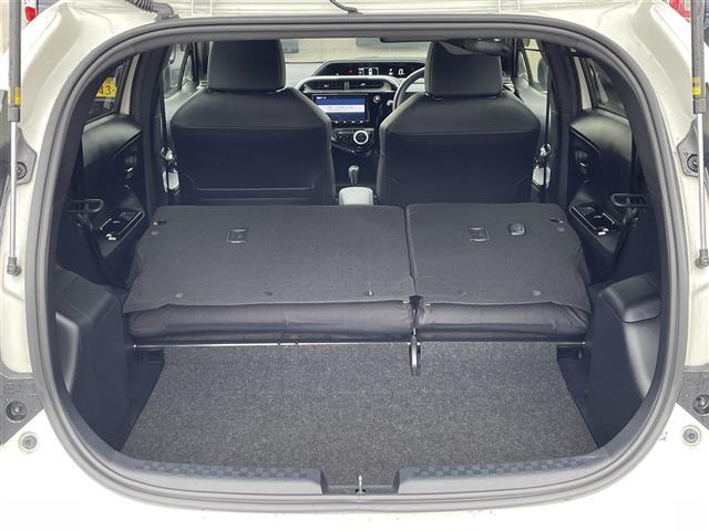 アクア Ｇ　ＧＲスポーツ　純正９インチナビ　Ｂｌｕｅｔｏｏｔｈ接続　フルセグ　バックカメラ　ＥＴＣ　シートヒーター　ハーフレザーシート　ＬＥＤヘッドライト　オートハイビーム　衝突軽減ブレーキ　純正フロアマット　スマートキー（32枚目）