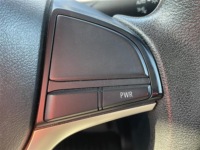 スペーシア ハイブリッドＸ　両側パワースライド　純正８インチメモリナビ　ワンオナー　フルセグＴＶ　アラウンドビューモニター　オートライト　シートヒーター　ＢＴ　ＵＳＢ　スマートキー　スペアキー　純正フロアマット　ＥＴＣ（8枚目）