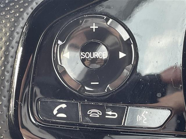 N-ONE RS 6MT 純正ナビ シートヒーター バックカメラ 電子パーキング オートホールド クルーズコントロール(追従) ビルトインETC Bluetoothオーディオ プラズマクラスター 純正15インチAW(8枚目)