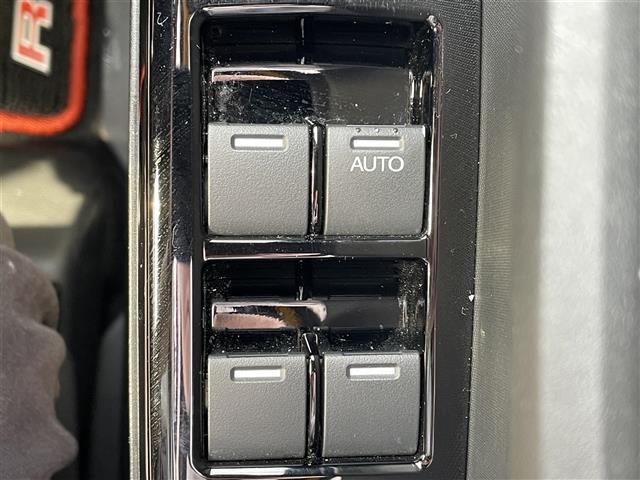 N-ONE RS 6MT 純正ナビ シートヒーター バックカメラ 電子パーキング オートホールド クルーズコントロール(追従) ビルトインETC Bluetoothオーディオ プラズマクラスター 純正15インチAW(17枚目)