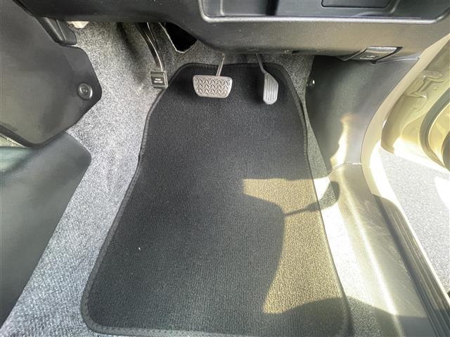 プロボックス DXコンフォート 純正ディーラーオプションナビ Bluetooth 地図SDなし CURT製ルーフラック サンドベージュオールペン バックカメラ 純正ドアバイザー USB充電ポート ETC リモコンキー スペアキー(21枚目)