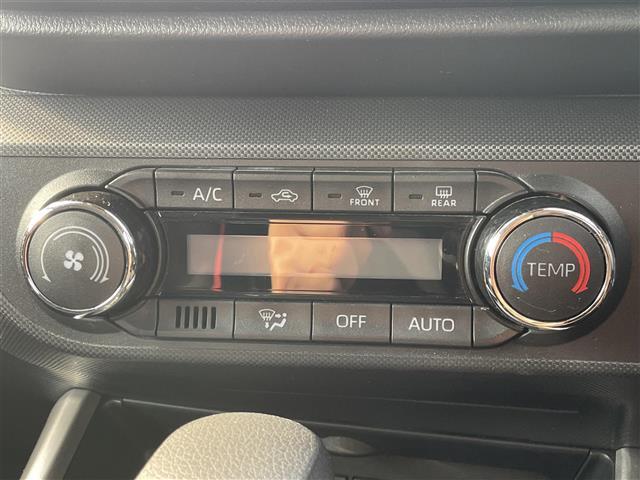 ライズ Ｇ　純正７インチナビ　ワンセグ　バックカメラ　ＢＴ　　ステアリングリモコン　スマートアシスト　純正バイザー　純正フロアマット　ヘッドライトレベライザー　純正アルミタイヤ　オートライト　スイッチスタート（13枚目）