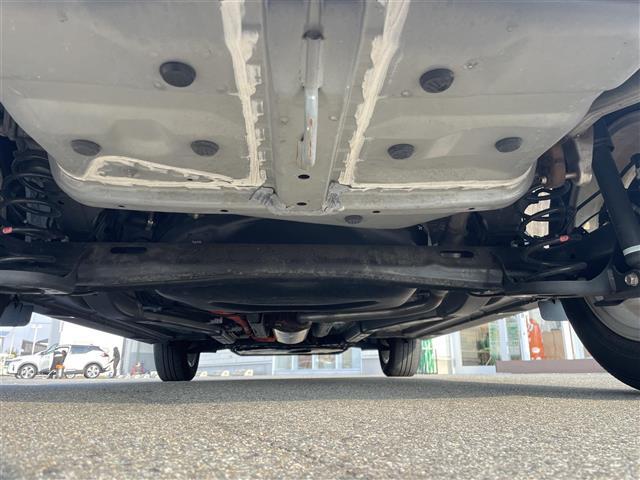 ライズ Ｇ　純正７インチナビ　ワンセグ　バックカメラ　ＢＴ　　ステアリングリモコン　スマートアシスト　純正バイザー　純正フロアマット　ヘッドライトレベライザー　純正アルミタイヤ　オートライト　スイッチスタート（41枚目）