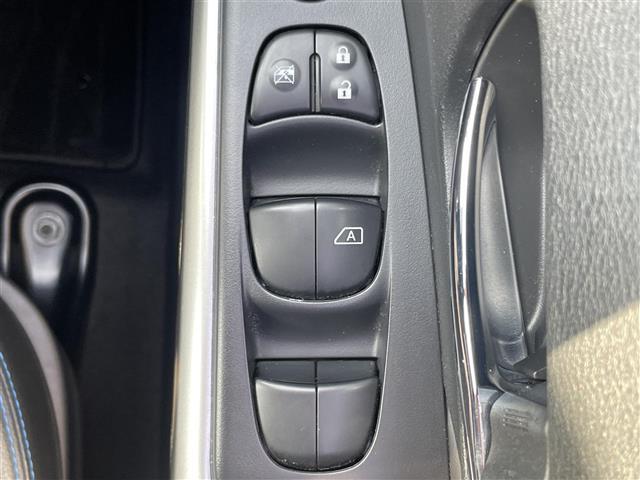 キックス Ｘ　純正ナビ　プロパイロット　アラウンドビューモニター　エマージェンシーブレーキ　デジタルインナーミラーステアリングリモコン　ＥＴＣ　ハーフレザーシート　革巻ステアリング　純正フロアマット　スペアキー（17枚目）