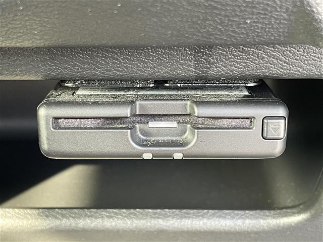 デイズ ハイウェイスター　Ｇターボ　純正９インチナビ　Ｂｌｕｅｔｏｏｔｈ　ＣＤ／ＤＶＤ　セーフティーシールドスイッチ　エマージェンシーブレーキ　ＥＴＣ　バックカメラ　フォグランプ　皮調シートカバー　革巻きステアリング　純正フロアマット（4枚目）