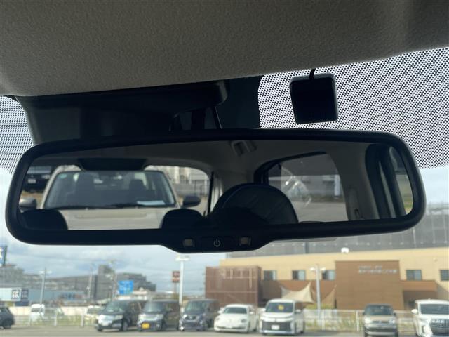 デイズ ハイウェイスター　Ｇターボ　純正９インチナビ　Ｂｌｕｅｔｏｏｔｈ　ＣＤ／ＤＶＤ　セーフティーシールドスイッチ　エマージェンシーブレーキ　ＥＴＣ　バックカメラ　フォグランプ　皮調シートカバー　革巻きステアリング　純正フロアマット（22枚目）