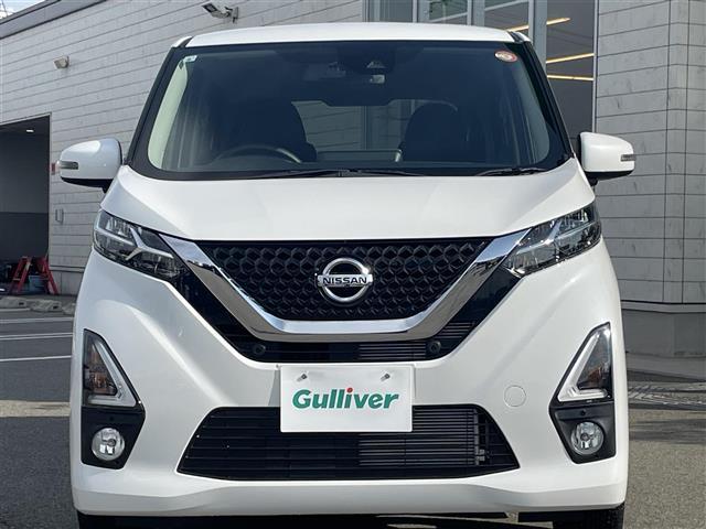 デイズ ハイウェイスター　Ｇターボ　純正９インチナビ　Ｂｌｕｅｔｏｏｔｈ　ＣＤ／ＤＶＤ　セーフティーシールドスイッチ　エマージェンシーブレーキ　ＥＴＣ　バックカメラ　フォグランプ　皮調シートカバー　革巻きステアリング　純正フロアマット（35枚目）