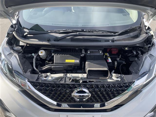 デイズ ハイウェイスター　Ｇターボ　純正９インチナビ　Ｂｌｕｅｔｏｏｔｈ　ＣＤ／ＤＶＤ　セーフティーシールドスイッチ　エマージェンシーブレーキ　ＥＴＣ　バックカメラ　フォグランプ　皮調シートカバー　革巻きステアリング　純正フロアマット（40枚目）