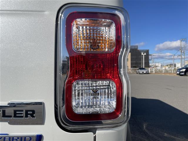 ハスラー ハイブリッドＸ　純正９インチナビ　フルセグ　Ｂｌｕｅｔｏｏｔｈ　ＣＤ／ＤＶＤ　ワイアレスアップルカープレイ　全方位カメラ　デュアルカメラブレーキサポート　シートヒーター　ステアリングリモコン　純正フロアマット（26枚目）