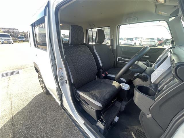 ハスラー ハイブリッドＸ　純正９インチナビ　フルセグ　Ｂｌｕｅｔｏｏｔｈ　ＣＤ／ＤＶＤ　ワイアレスアップルカープレイ　全方位カメラ　デュアルカメラブレーキサポート　シートヒーター　ステアリングリモコン　純正フロアマット（27枚目）