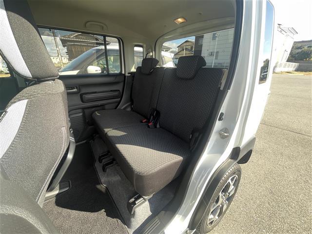 ハスラー ハイブリッドＸ　純正９インチナビ　フルセグ　Ｂｌｕｅｔｏｏｔｈ　ＣＤ／ＤＶＤ　ワイアレスアップルカープレイ　全方位カメラ　デュアルカメラブレーキサポート　シートヒーター　ステアリングリモコン　純正フロアマット（30枚目）