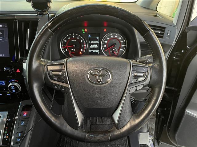 アルファード 2.5S Cパッケージ 純正9インチナビ ツインムーンルーフ フリップダウンモニター デジタルインナーミラー 両側パワースライドドア ETC 電動リアゲート オットマン バックカメラ 追従有クルーズコントロール シートヒータ(7枚目)