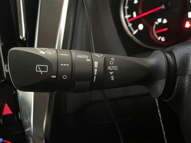 アルファード 2.5S Cパッケージ 純正9インチナビ ツインムーンルーフ フリップダウンモニター デジタルインナーミラー 両側パワースライドドア ETC 電動リアゲート オットマン バックカメラ 追従有クルーズコントロール シートヒータ(10枚目)