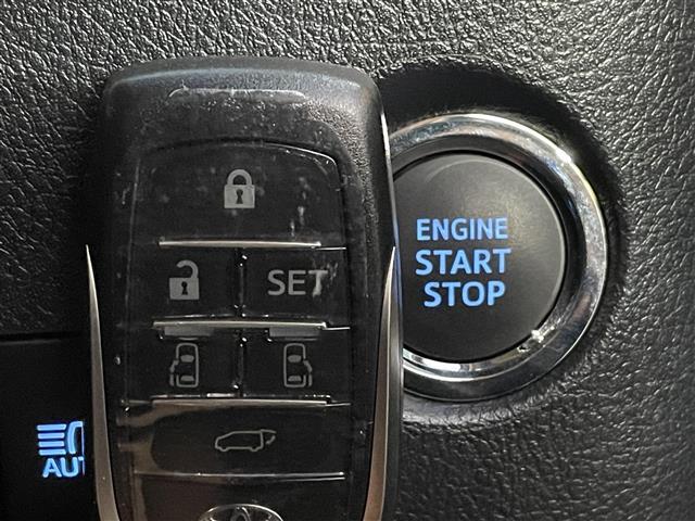 アルファード 2.5S Cパッケージ 純正9インチナビ ツインムーンルーフ フリップダウンモニター デジタルインナーミラー 両側パワースライドドア ETC 電動リアゲート オットマン バックカメラ 追従有クルーズコントロール シートヒータ(13枚目)