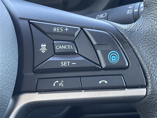 デイズ ハイウェイスター　Ｘ　プロパイロットエディション　純正９インチナビ　プロパイロット　アラウンドビューモニター　エマージェンシーブレーキ　Ｂｌｕｅｔｏｏｔｈ接続　ＬＥＤヘッドライト　ヘッドライトレベライザ　追従有クルーズコントロール　純正フロアマット（10枚目）