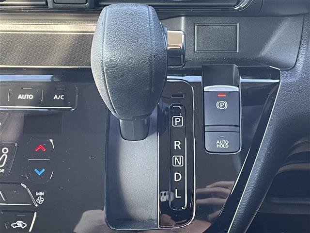 デイズ ハイウェイスター　Ｘ　プロパイロットエディション　純正９インチナビ　プロパイロット　アラウンドビューモニター　エマージェンシーブレーキ　Ｂｌｕｅｔｏｏｔｈ接続　ＬＥＤヘッドライト　ヘッドライトレベライザ　追従有クルーズコントロール　純正フロアマット（11枚目）