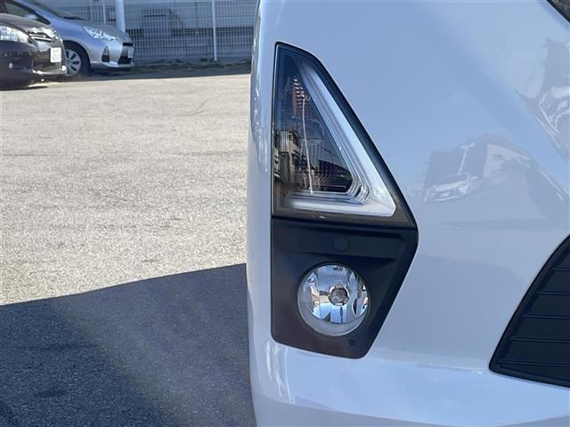 デイズ ハイウェイスター　Ｘ　プロパイロットエディション　純正９インチナビ　プロパイロット　アラウンドビューモニター　エマージェンシーブレーキ　Ｂｌｕｅｔｏｏｔｈ接続　ＬＥＤヘッドライト　ヘッドライトレベライザ　追従有クルーズコントロール　純正フロアマット（20枚目）