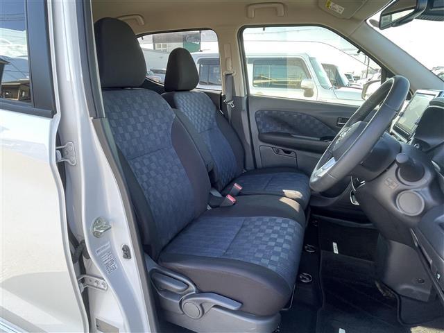 デイズ ハイウェイスター　Ｘ　プロパイロットエディション　純正９インチナビ　プロパイロット　アラウンドビューモニター　エマージェンシーブレーキ　Ｂｌｕｅｔｏｏｔｈ接続　ＬＥＤヘッドライト　ヘッドライトレベライザ　追従有クルーズコントロール　純正フロアマット（27枚目）