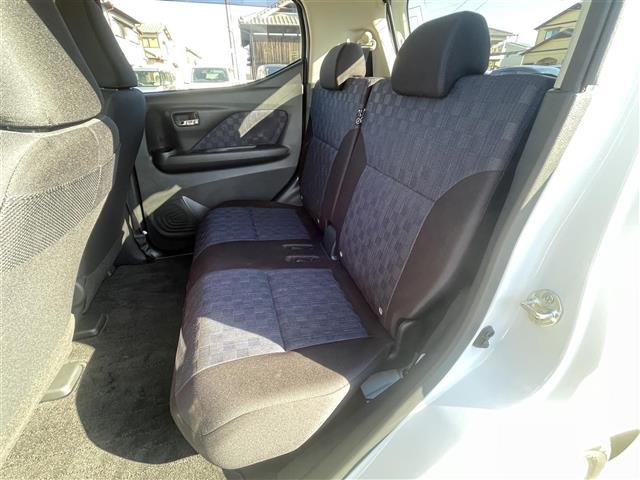 デイズ ハイウェイスター　Ｘ　プロパイロットエディション　純正９インチナビ　プロパイロット　アラウンドビューモニター　エマージェンシーブレーキ　Ｂｌｕｅｔｏｏｔｈ接続　ＬＥＤヘッドライト　ヘッドライトレベライザ　追従有クルーズコントロール　純正フロアマット（30枚目）