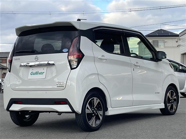 デイズ ハイウェイスター　Ｘ　プロパイロットエディション　純正９インチナビ　プロパイロット　アラウンドビューモニター　エマージェンシーブレーキ　Ｂｌｕｅｔｏｏｔｈ接続　ＬＥＤヘッドライト　ヘッドライトレベライザ　追従有クルーズコントロール　純正フロアマット（34枚目）