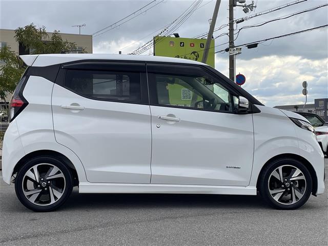 デイズ ハイウェイスター　Ｘ　プロパイロットエディション　純正９インチナビ　プロパイロット　アラウンドビューモニター　エマージェンシーブレーキ　Ｂｌｕｅｔｏｏｔｈ接続　ＬＥＤヘッドライト　ヘッドライトレベライザ　追従有クルーズコントロール　純正フロアマット（37枚目）