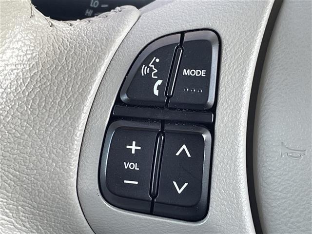 アルトラパン Ｘ　純正９インチナビ　アラウンドビューモニター　フルセグＴＶ　Ｂｌｕｅｔｏｏｔｈ接続　純正フロアマット　純正アルミホイール　レーザーレーダーブレーキサポート　シートヒーター　ＥＴＣ　ステアリングリモコン（9枚目）